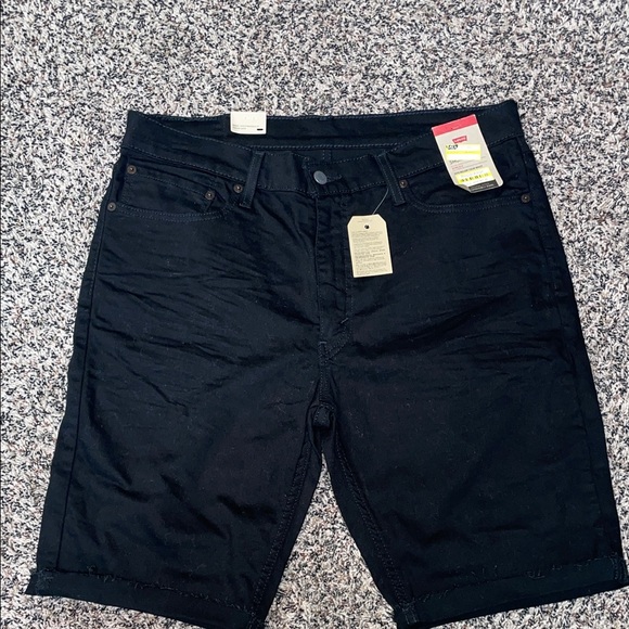 Levi's Men's Black Denim Jean Shorts Stretch Low Rise Size 36x10 Bermuda | NWT - Picture 1 of 7